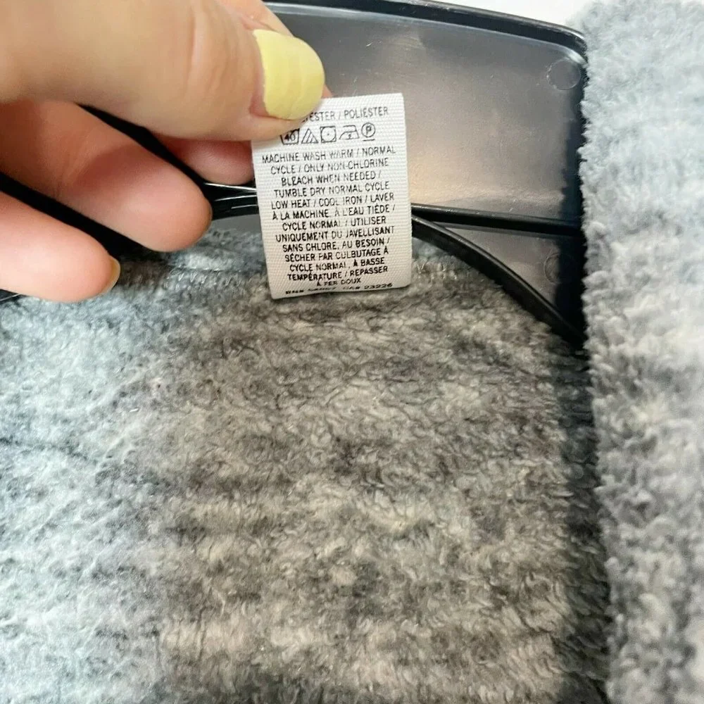 Victoria's Secret PINK Reversible Robe Black XS Hooded Plush Fair Isle‎ Fleece
